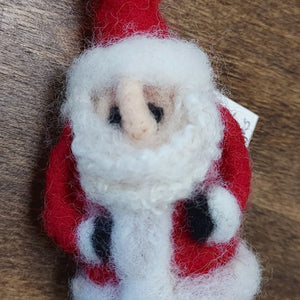 Needle Felted Santa -Art Class Sun. 11.29.26 @ 10A