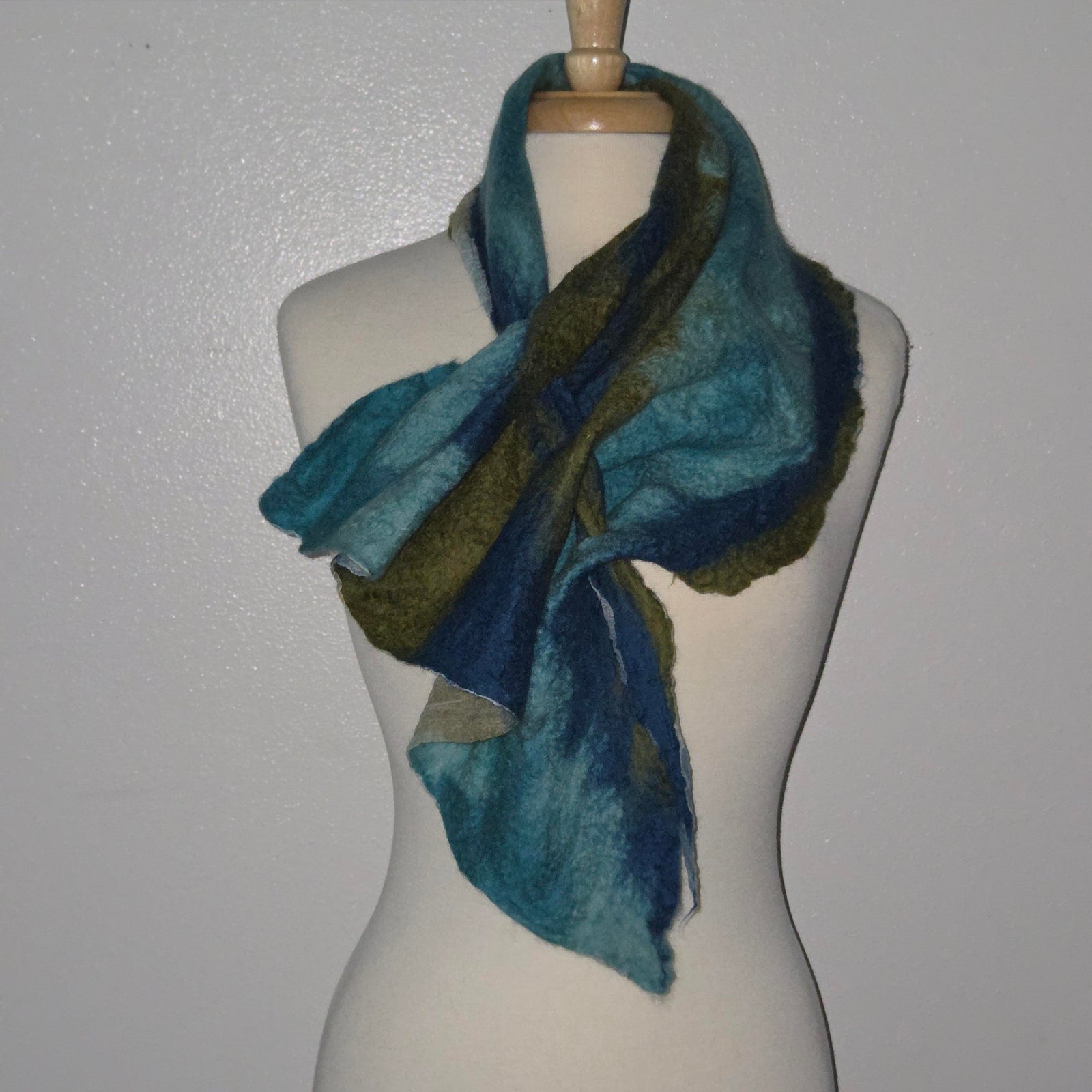Felted No Tie Pleated Scarf Art Class Sat. 9.19.26 @ 9A