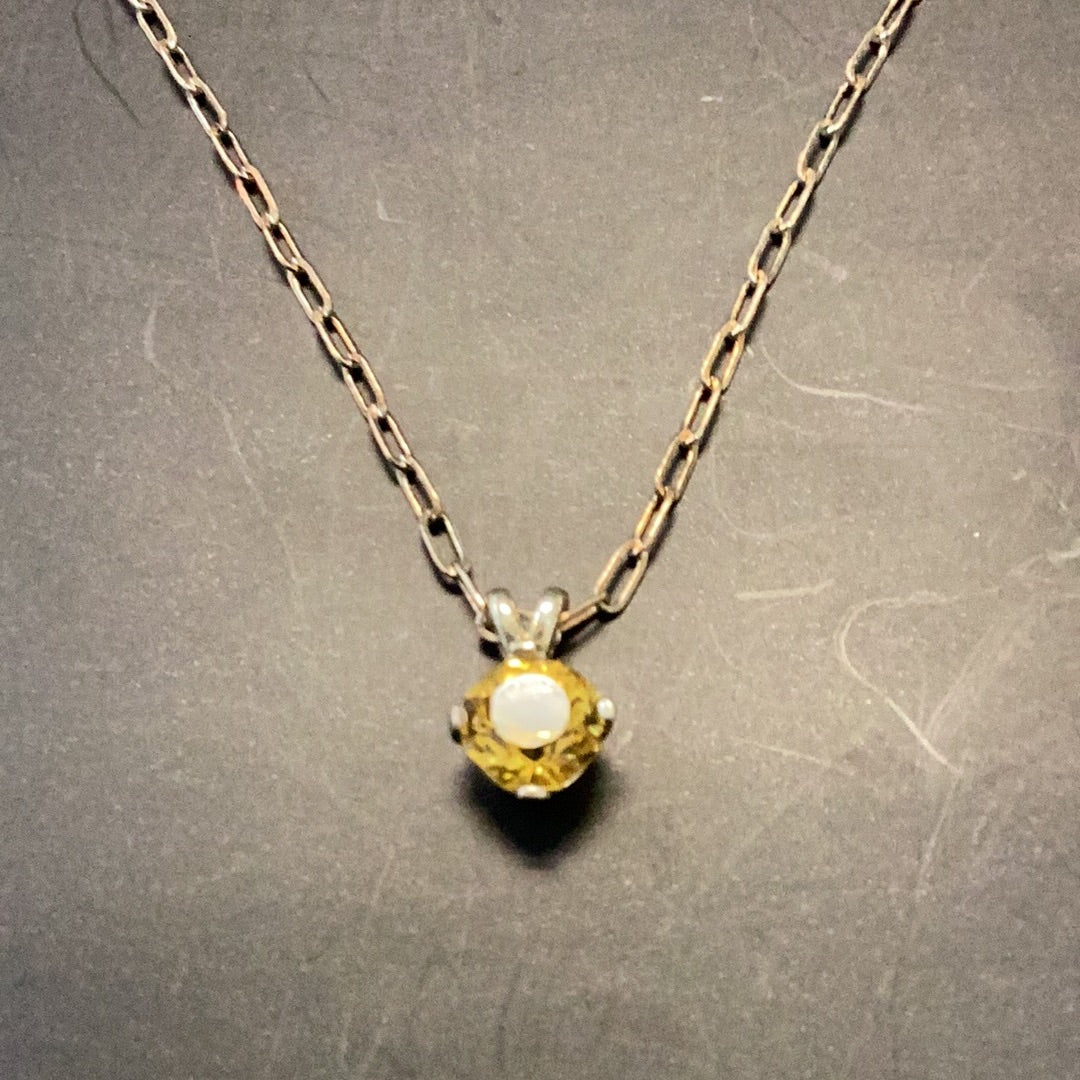 Necklace Yellow Solitaire