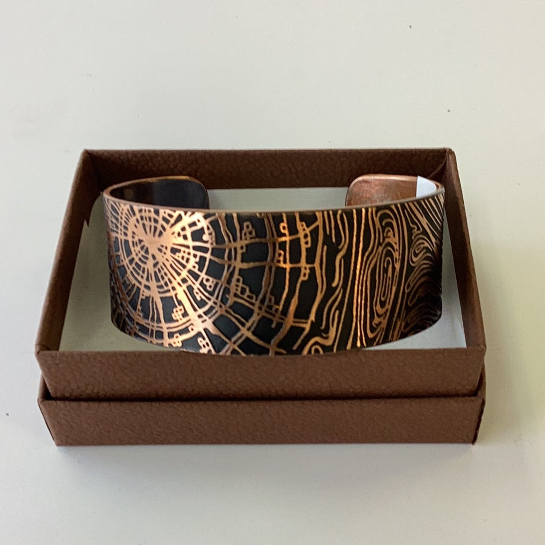 GS 062 Wood Grain Pattern, Copper Cuff