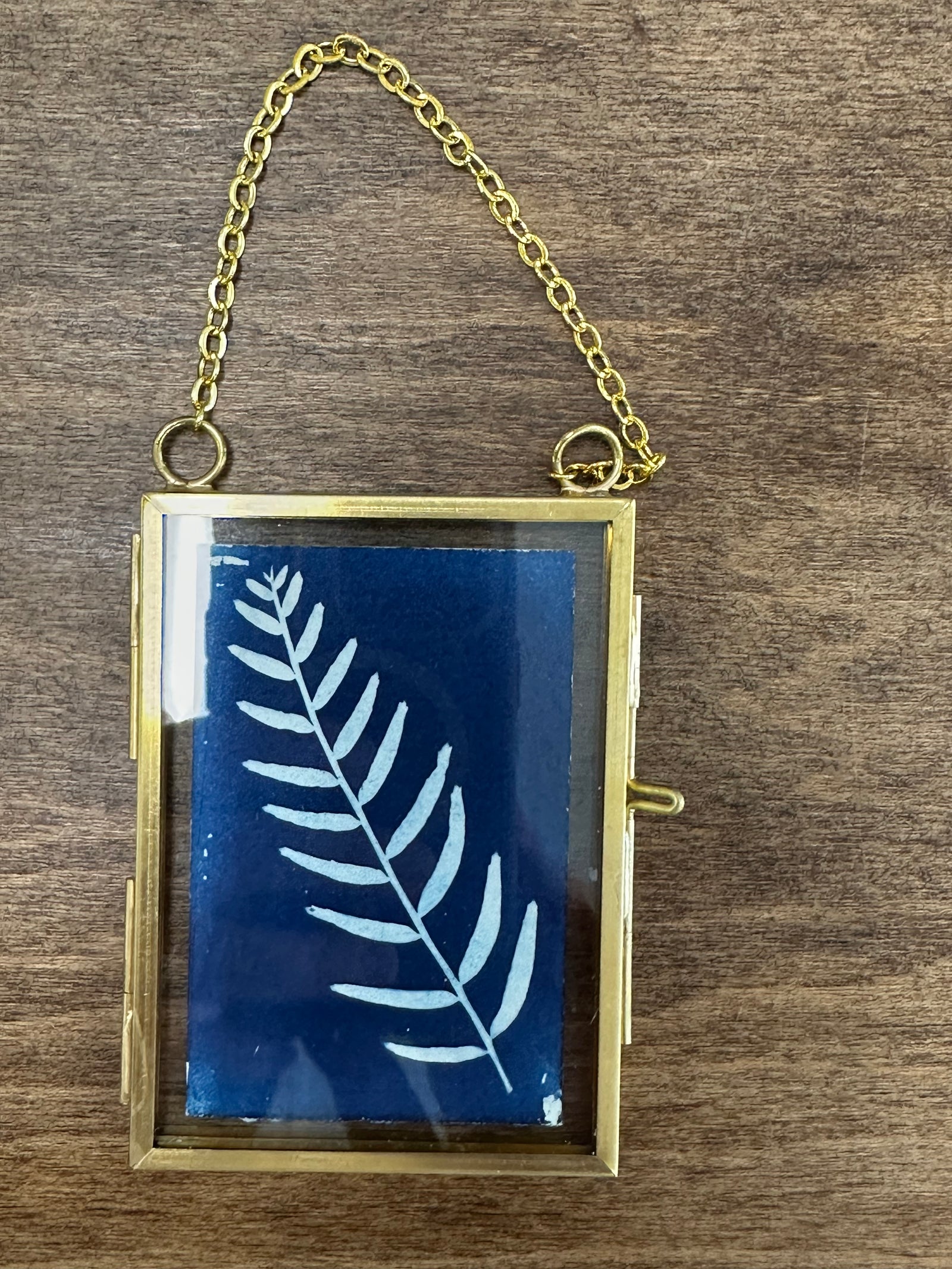 Simple Beauty Framed Mini