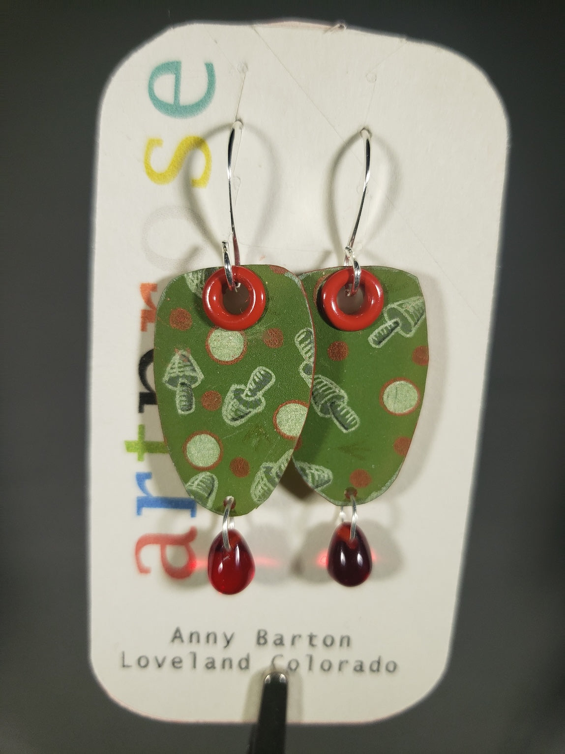 A032 Little Mushroom earrings