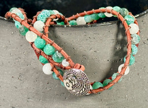 BB10 Green and white double-wrap bracelet