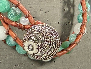 BB10 Green and white double-wrap bracelet