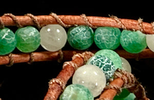 BB10 Green and white double-wrap bracelet