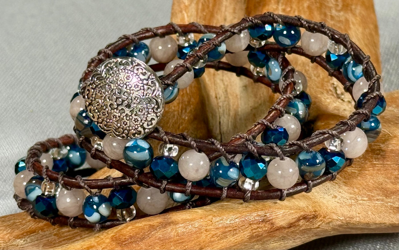 BB13 Blue and white double-wrap bracelet