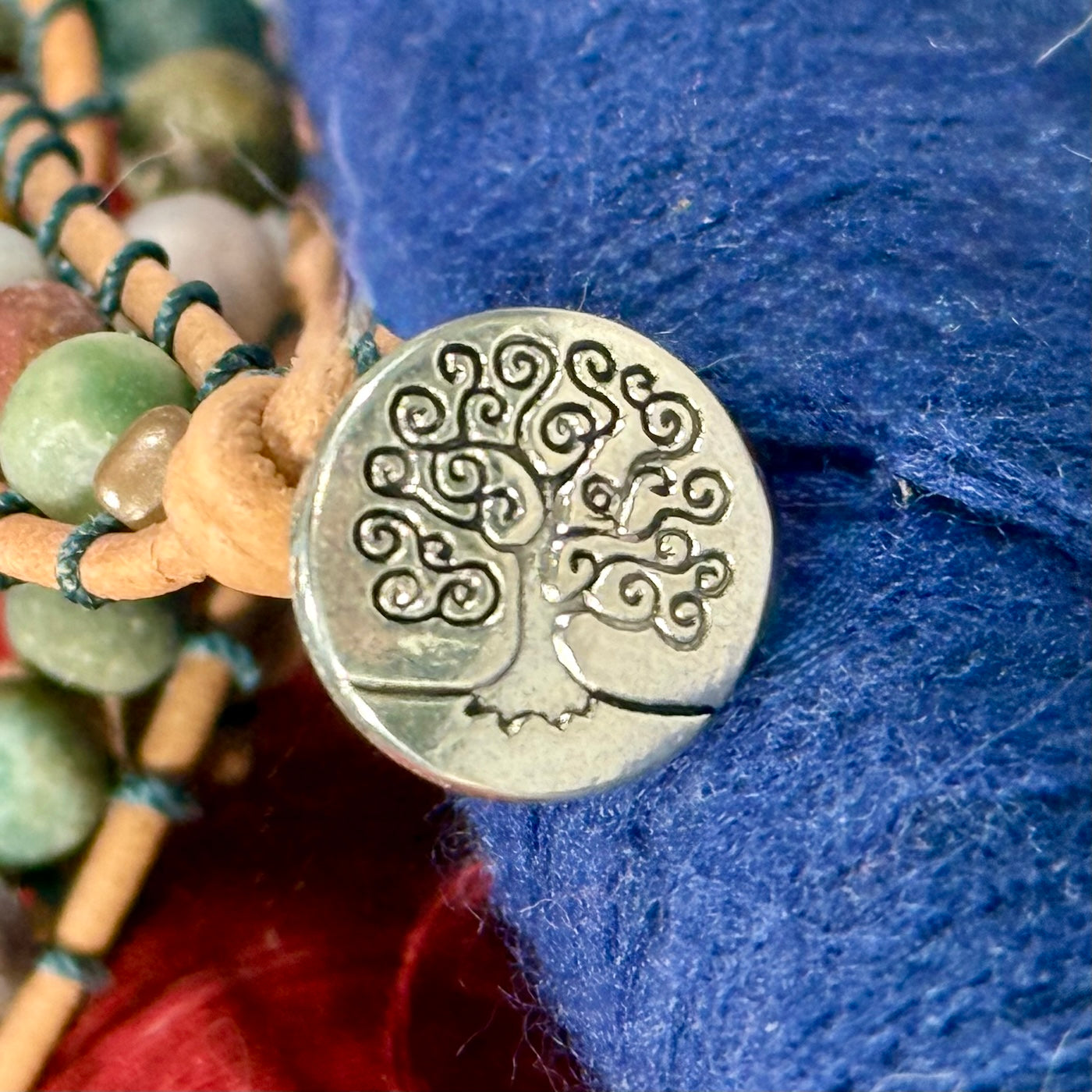 BB26 Matte multicolor double-wrap bracelet