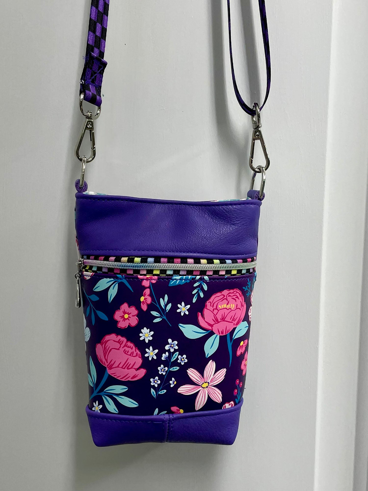 Beautiful in Flowers Phone Bag