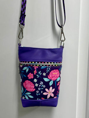 Beautiful in Flowers Phone Bag