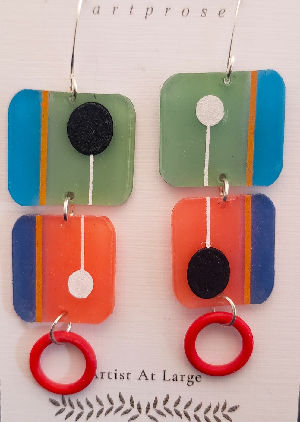 C49 Stacked Circles earrings