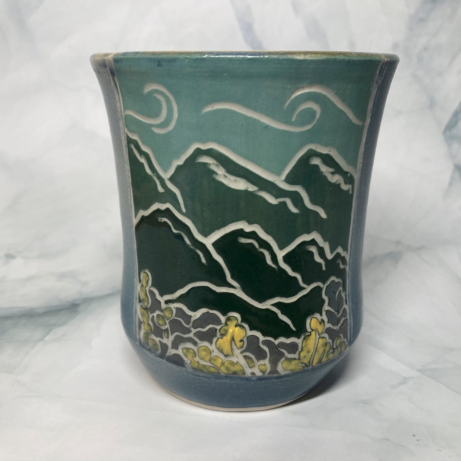 Ceramic mug_Meadows_alpine wildflowers