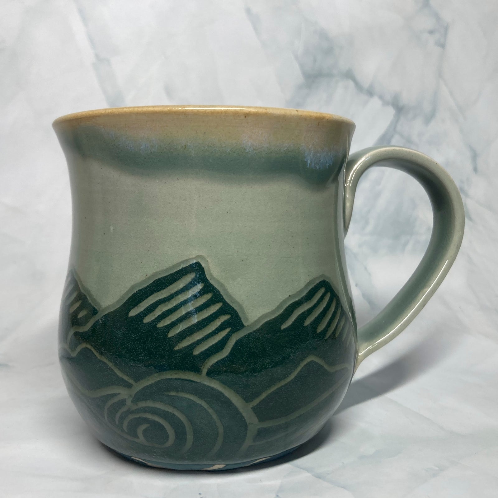 Ceramic mug_Mountains_peaks and streams