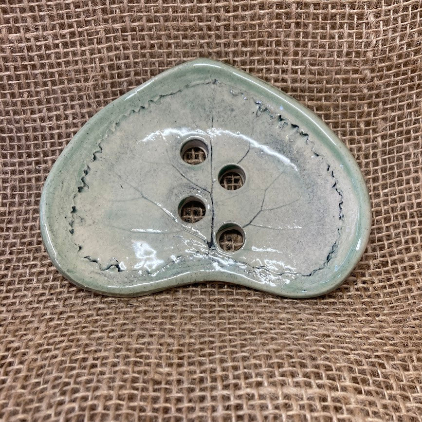 Ceramic soap dish_Meadows_spring leaves