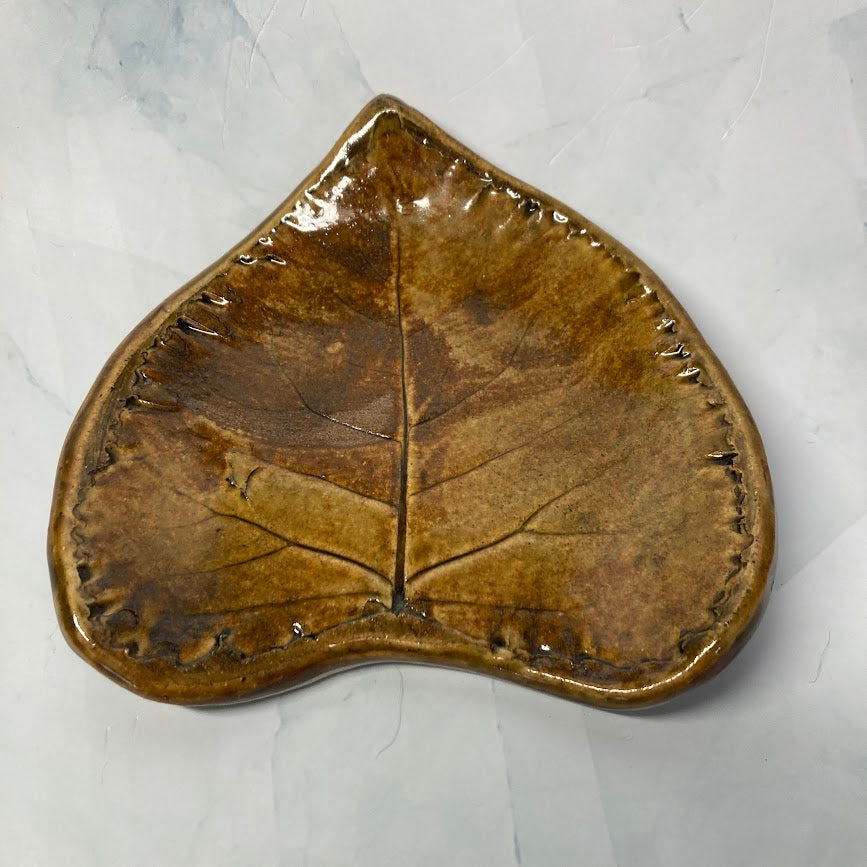 Ceramic spoon rest_Meadows_fall leaves