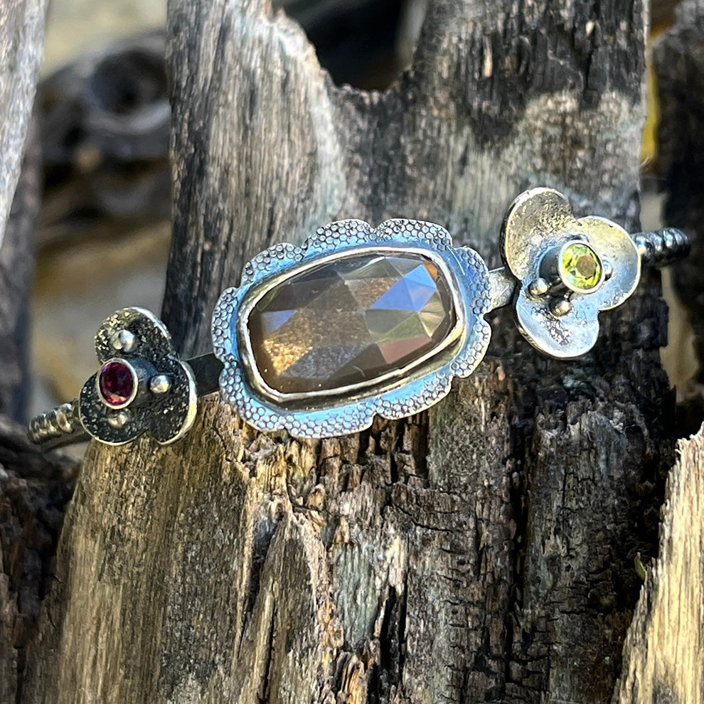 chocolate moonstone, peridot, rhodolite garnet bracelet