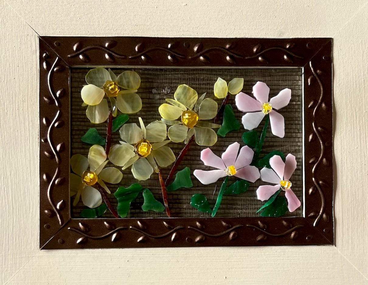 Cinqefoil and Zinnia