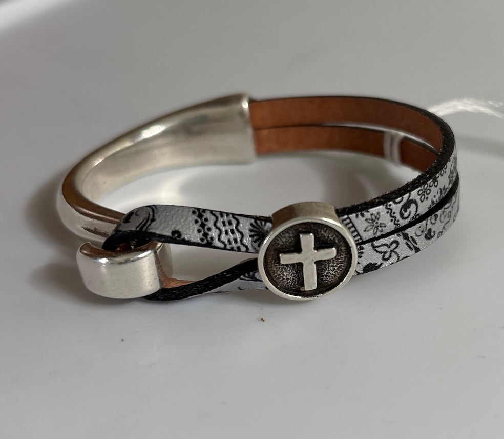 Cross cuff bracelet