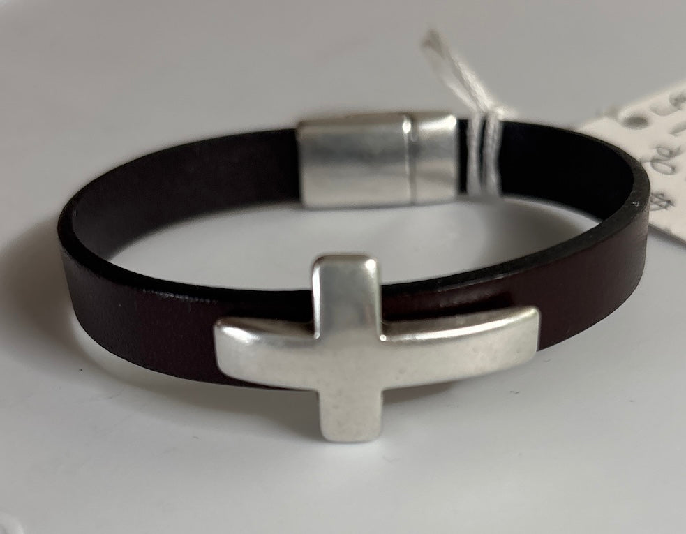 Cross slider bracelet