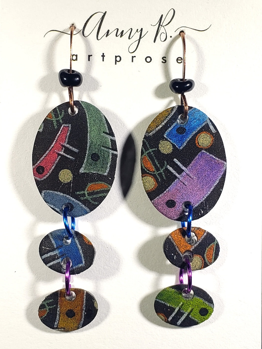 D06 Atomic earrings