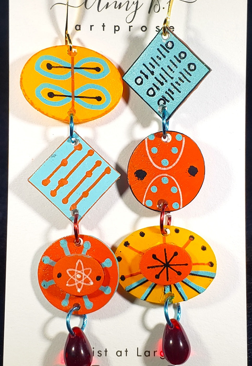 D07 Atomic earrings