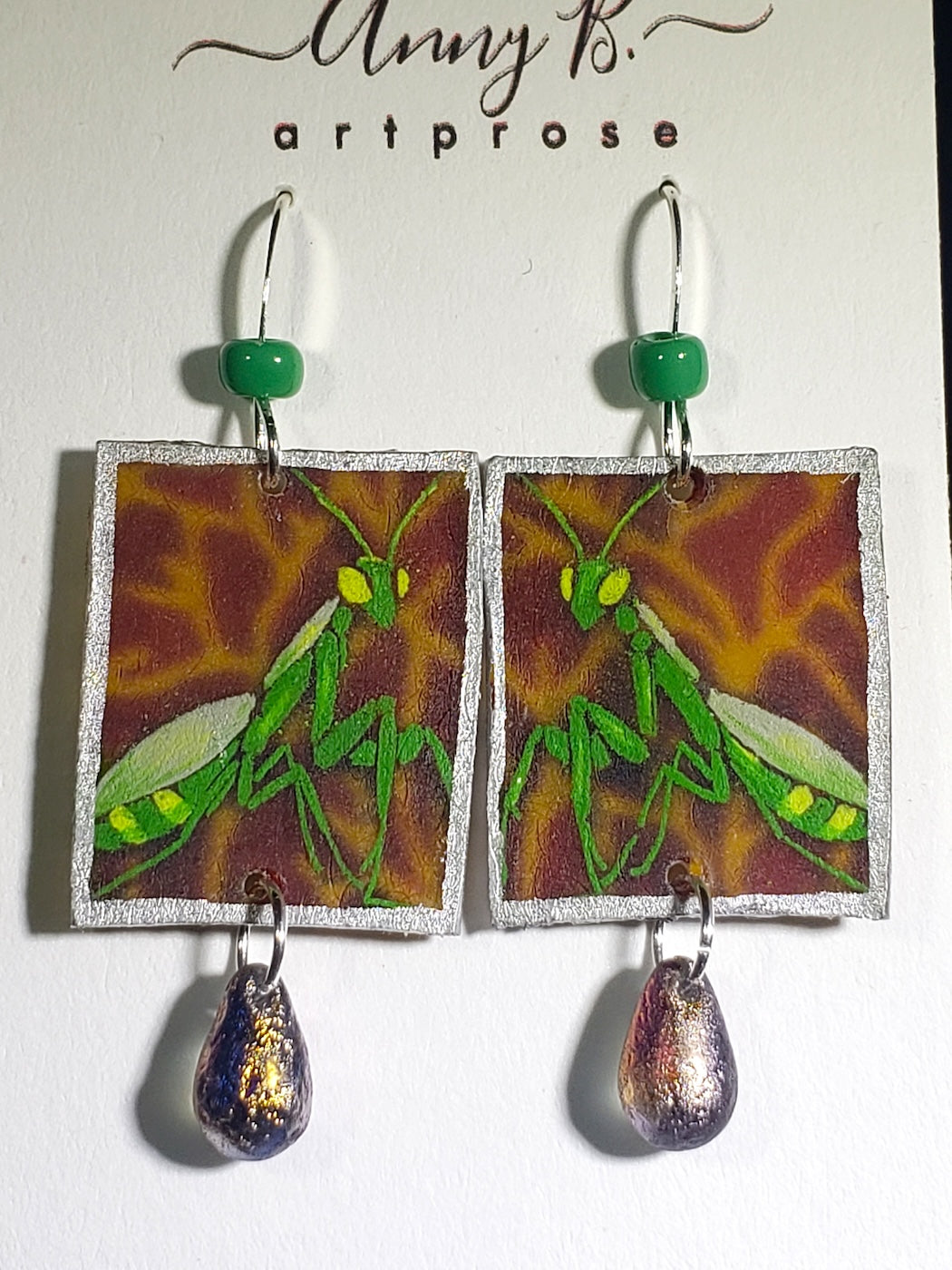 D17 Praying Mantis earrings