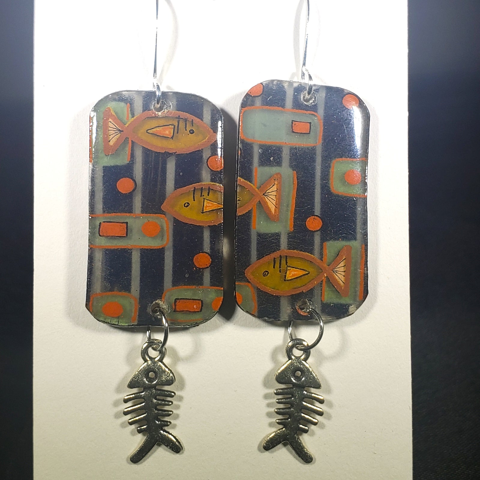 D33 MCM Fish earrings