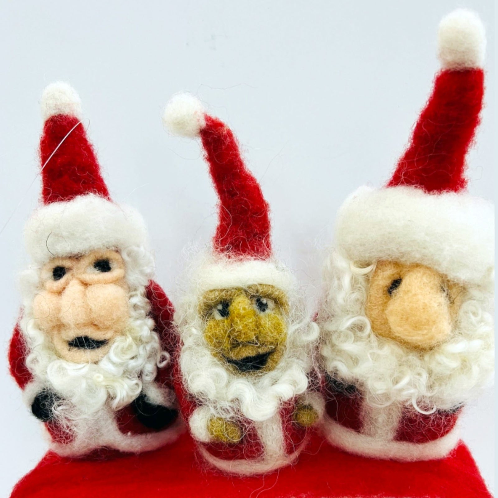 Needle Felted Santa -Art Class Sun. 11.29.26 @ 10A