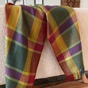 Gold, Red and Blue Weaving