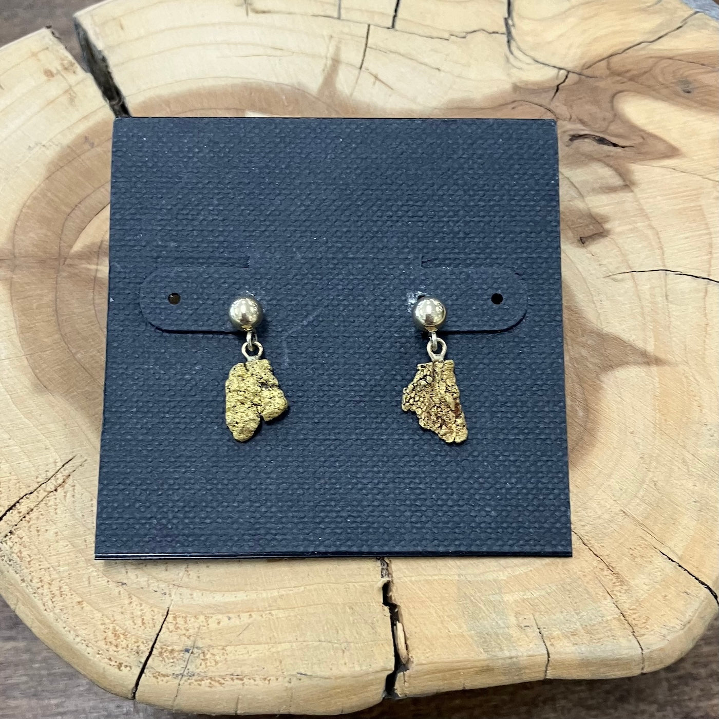 Gold nuggets earrings