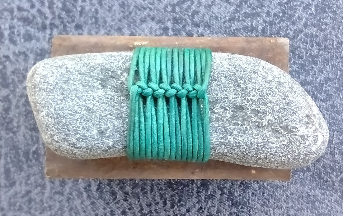 Gray/TurquoiseZipperWrap Wrapped Stone