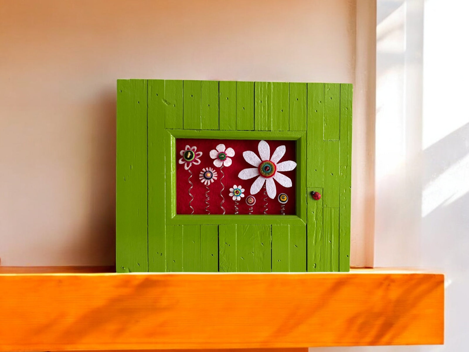 Green Frame with 7 White Flowers