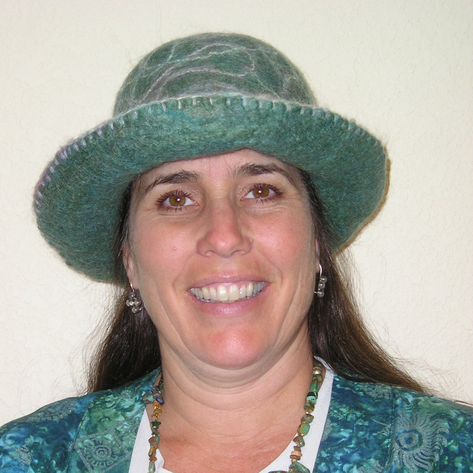 Create your own Felted Hat Art Class Sun 12.28.25 @ 10A