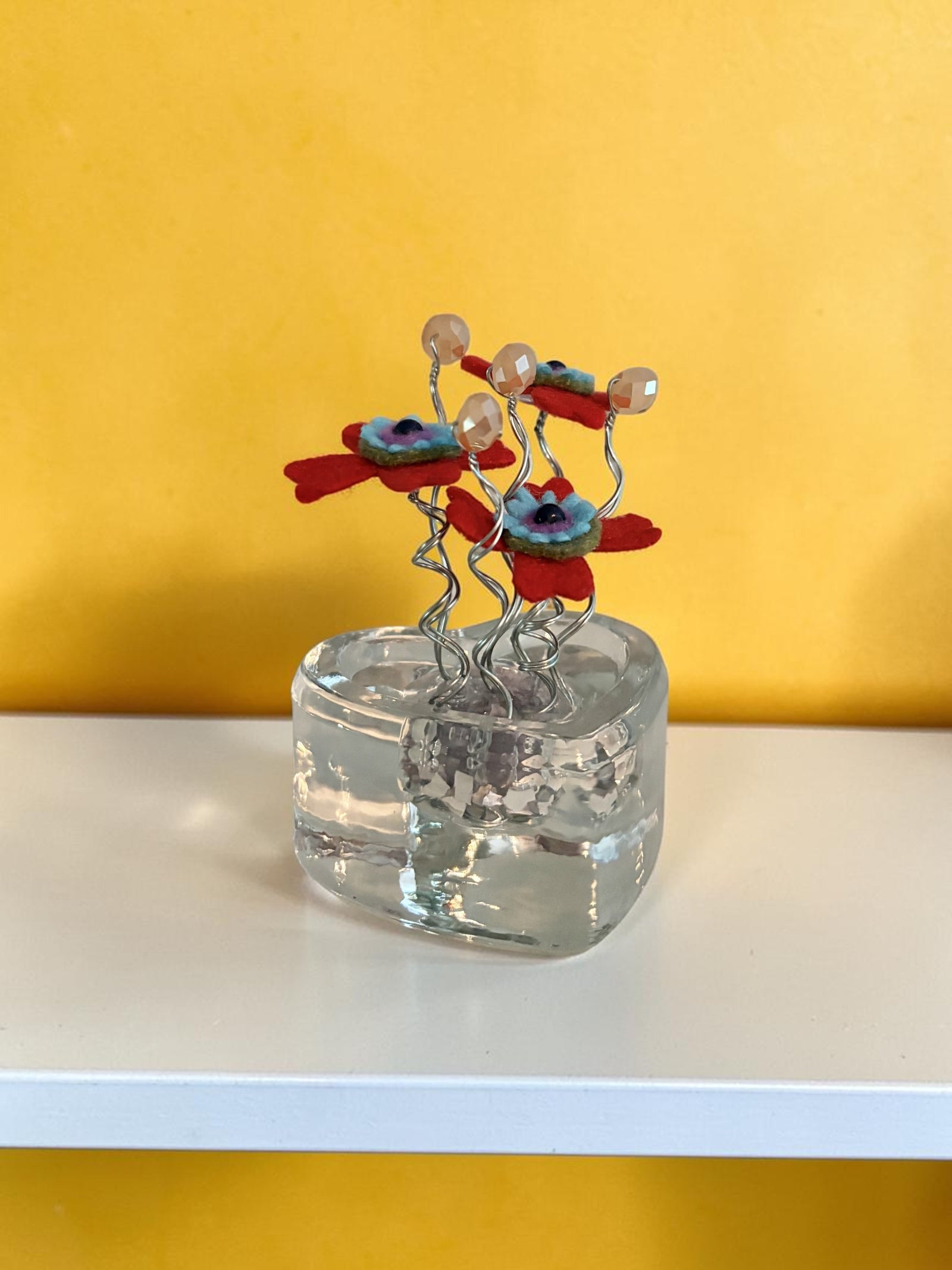 Heart Vase with 3 Red Flowers and Pink Beads