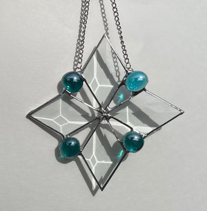 Stained Glass Bevel Snowflake Art Class- Sun. 12.8.24 @ 1P