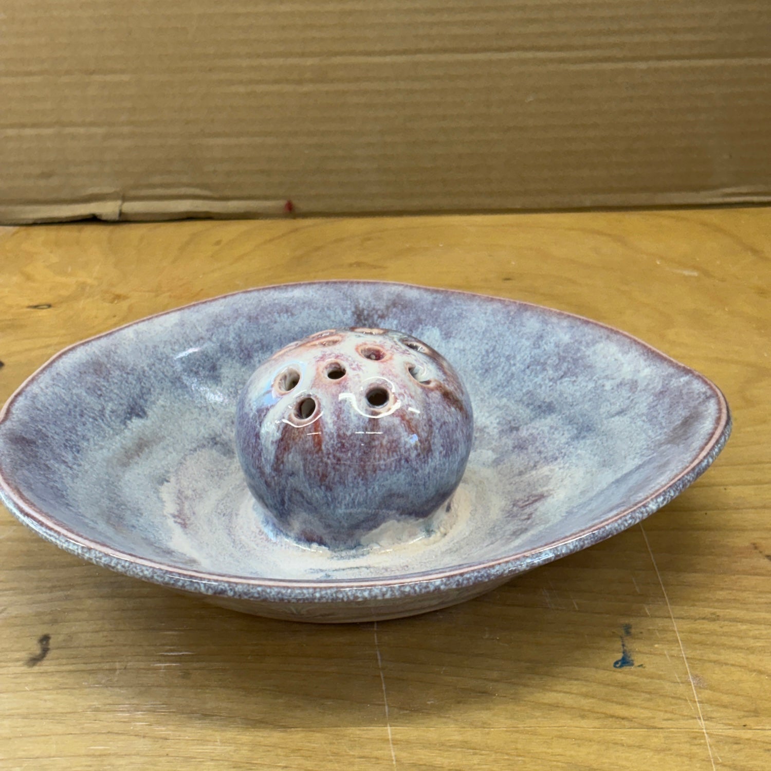 Ikebana flower vase