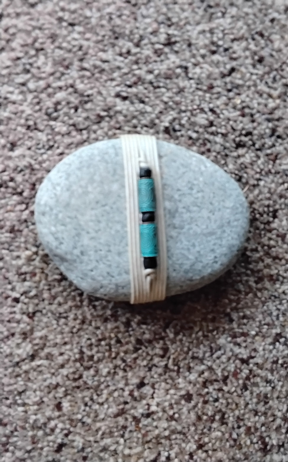 KLB8-7GryWhtTurqBead$30