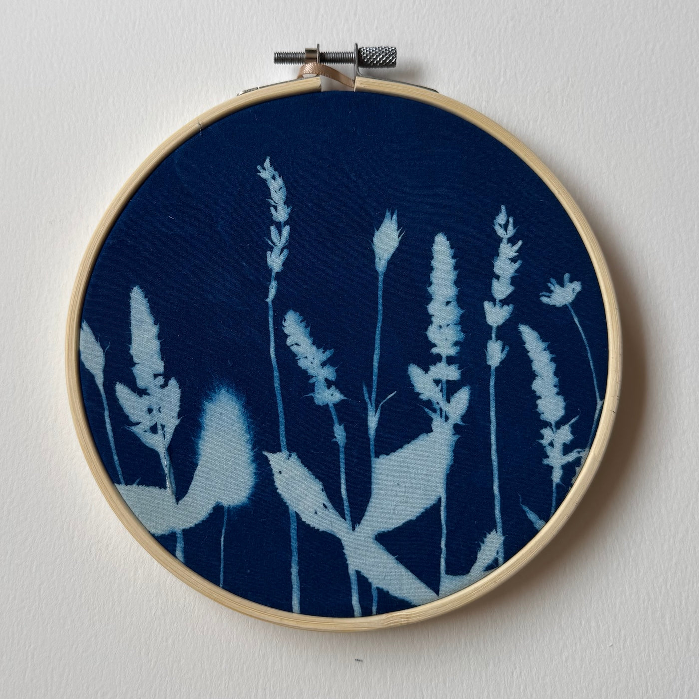 Lavender Blooms Hoop 6 inch