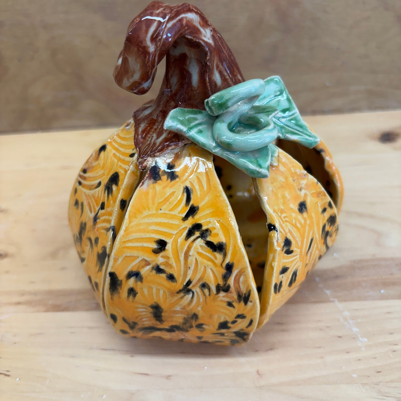 Medium Ceramic Pumpkin 1