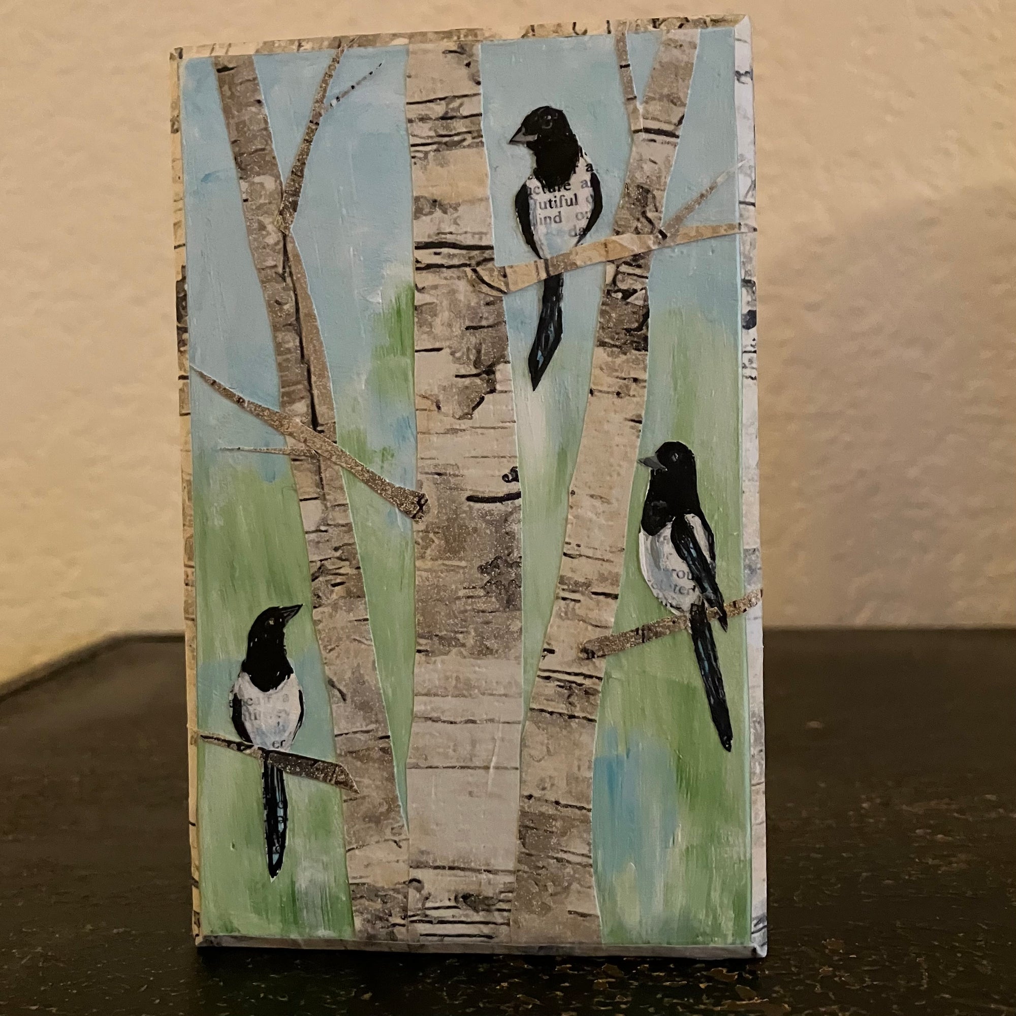 Miniature Magpies Looking West