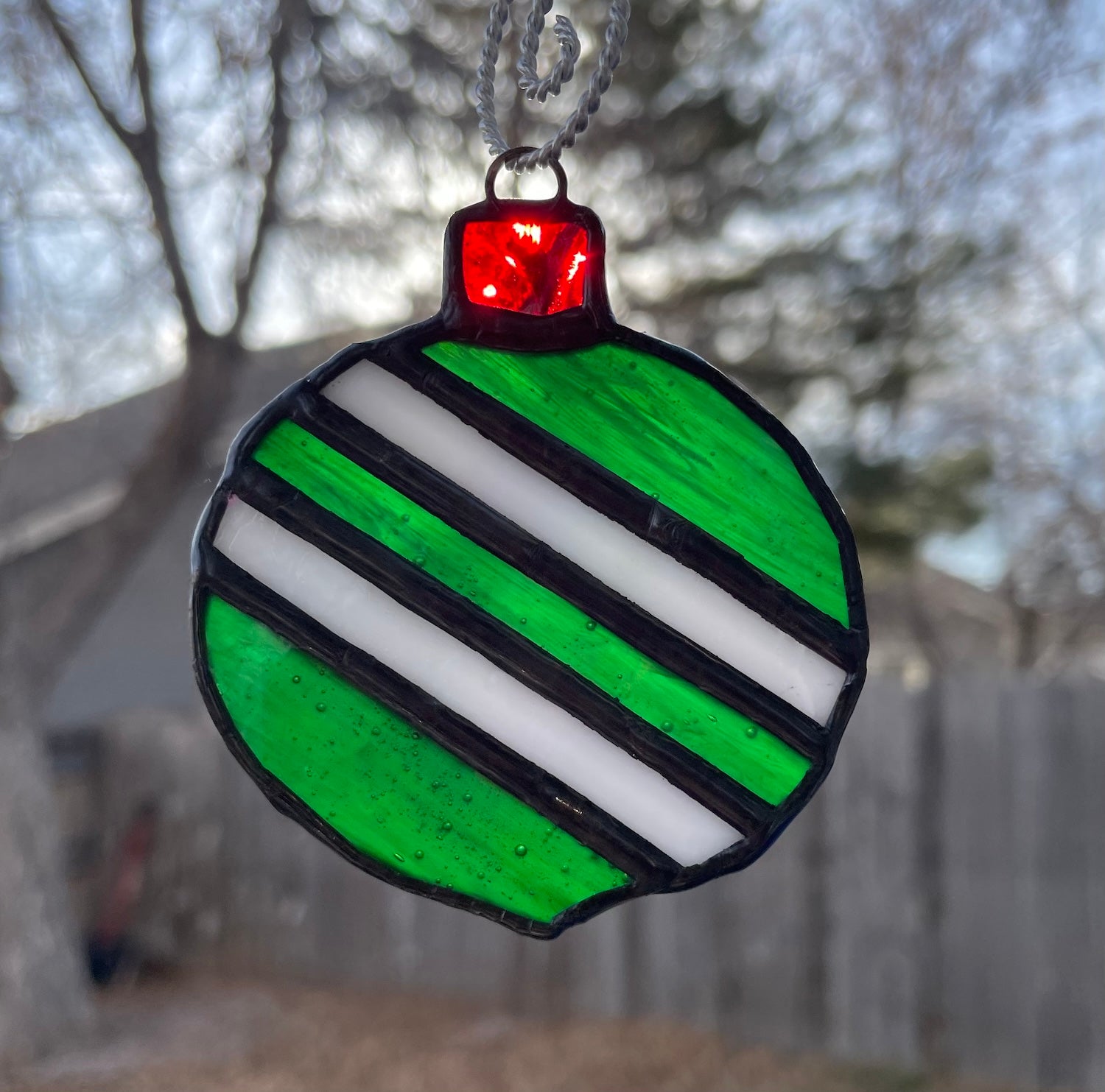 Modern Ornament - Green & White