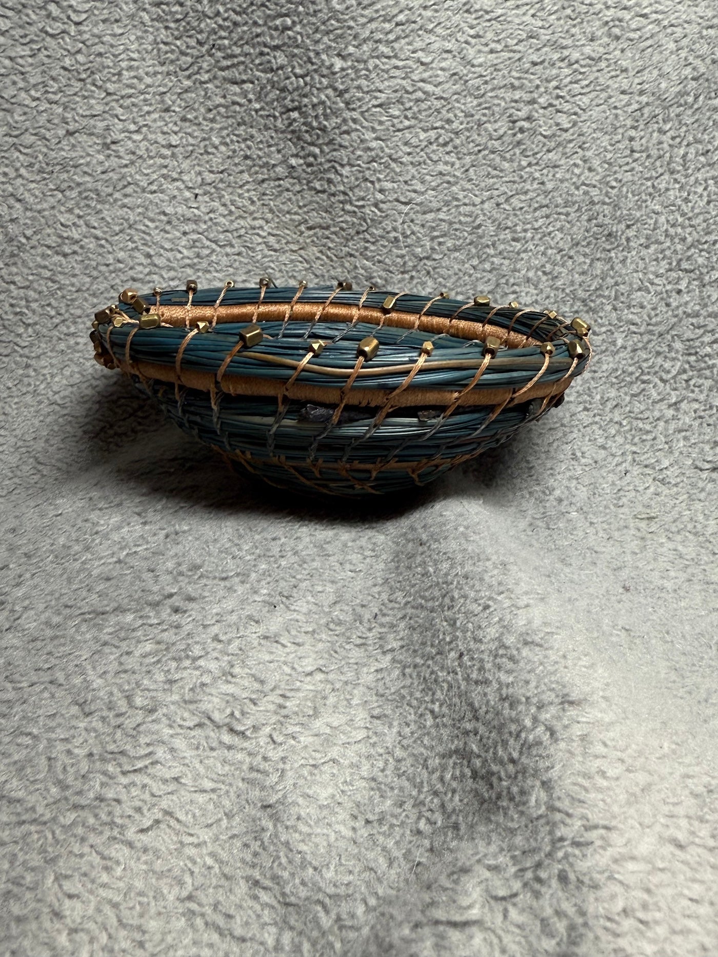 Monsterra Leaf Basket