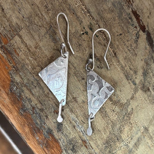 Patterned Wedge Earrings E43