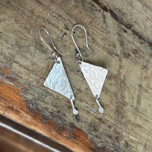 Patterned Wedge Earrings E43