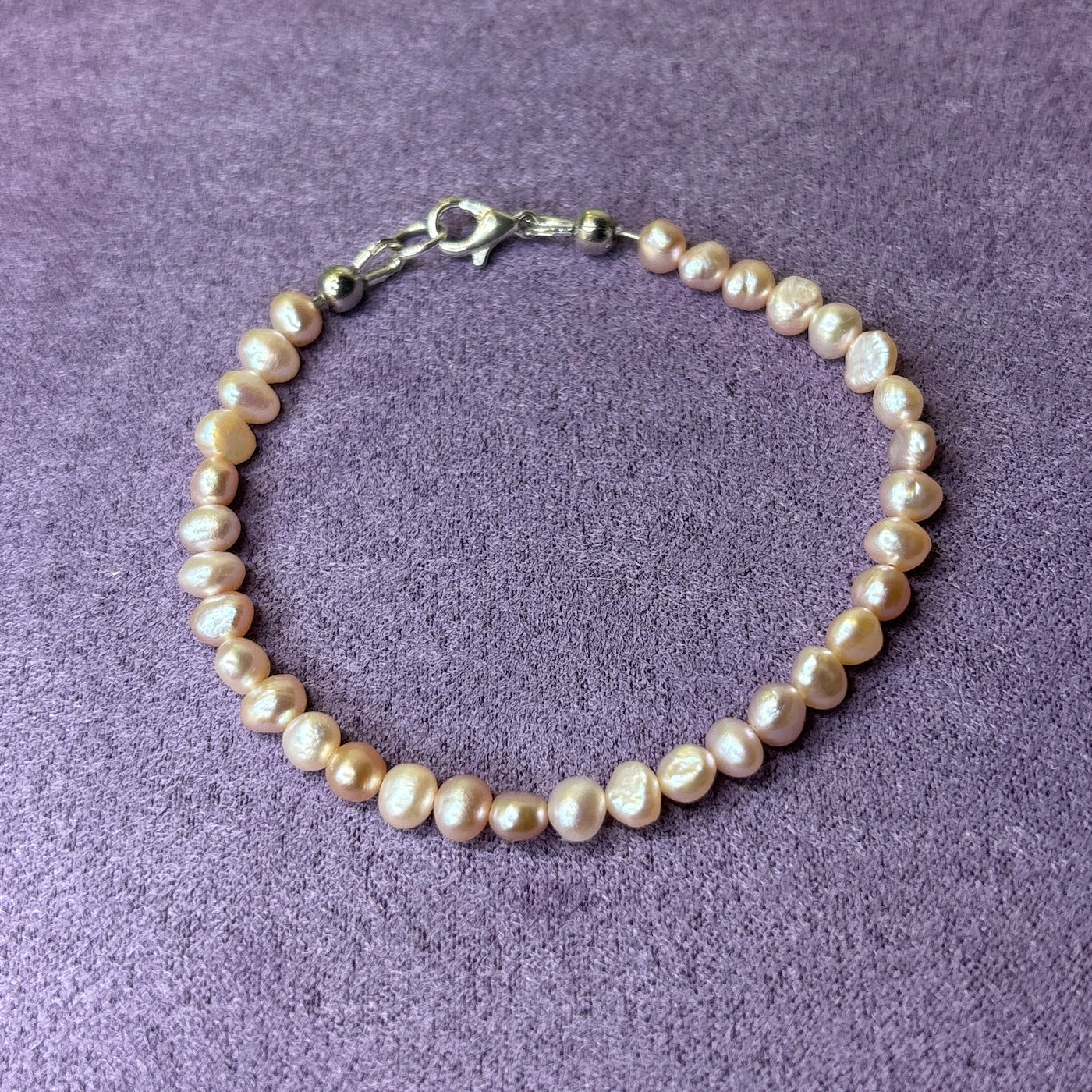 Pink fresh water pearl  bracelet