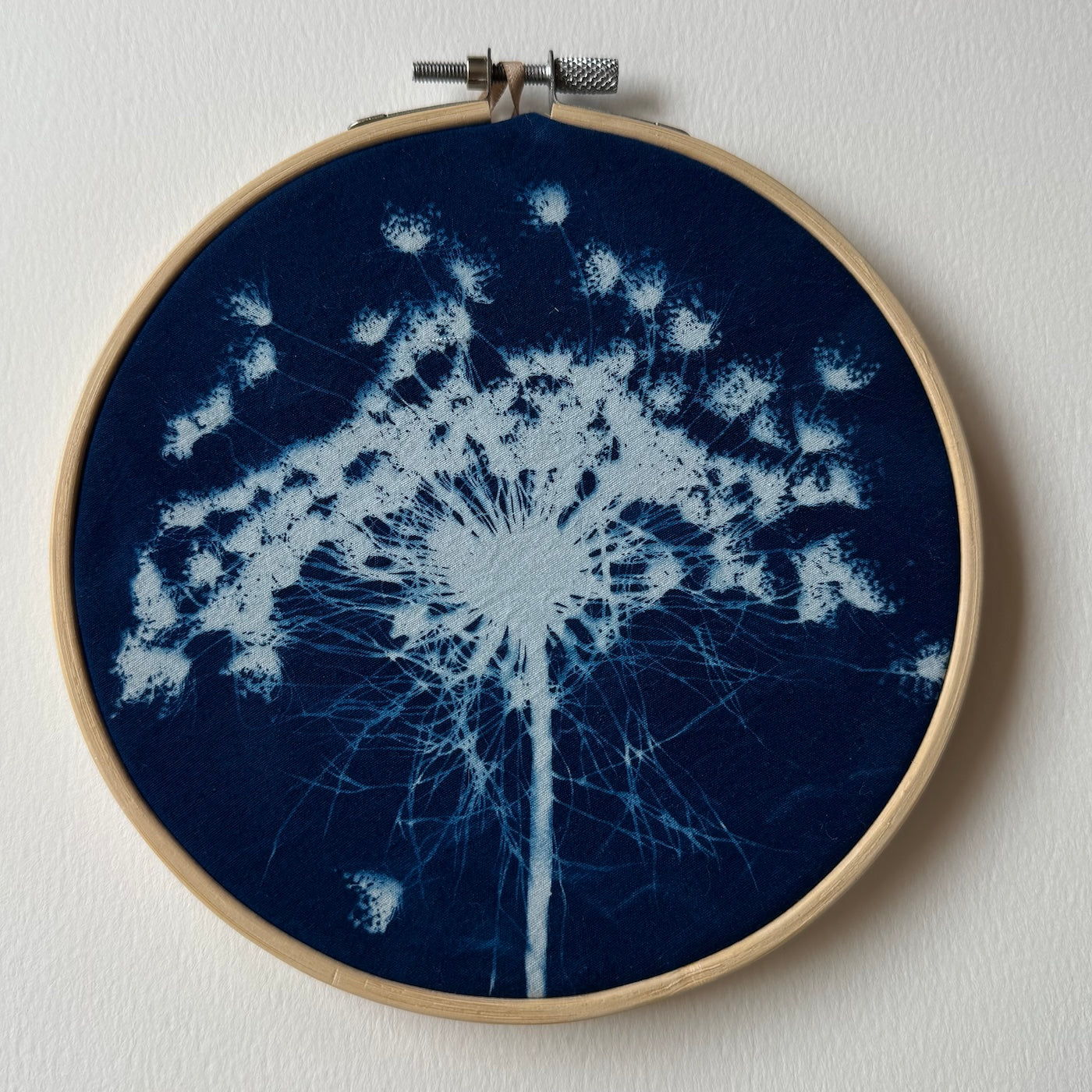 Queen Ann Hoop 6 inch