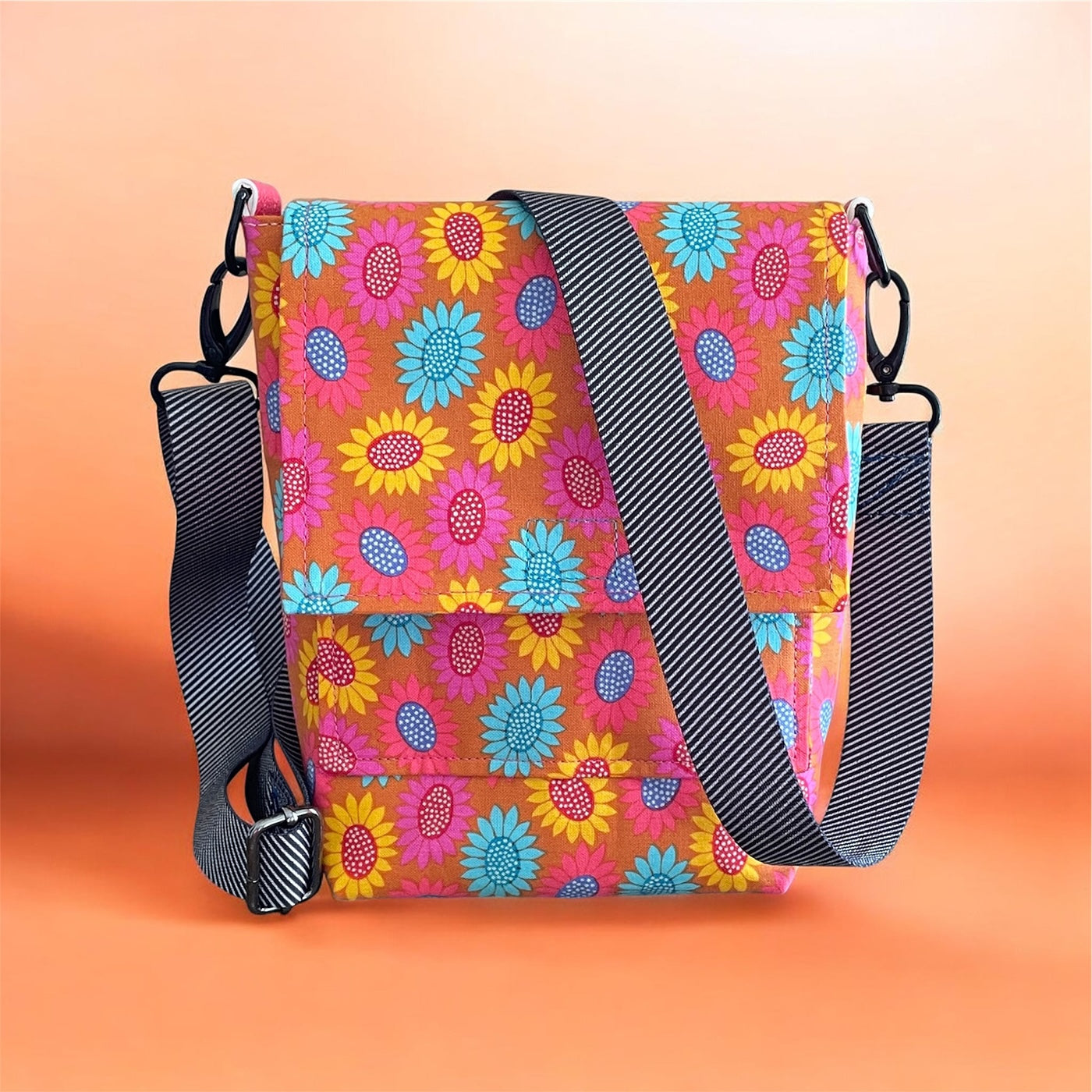 Summer Bloom Essentials Bag