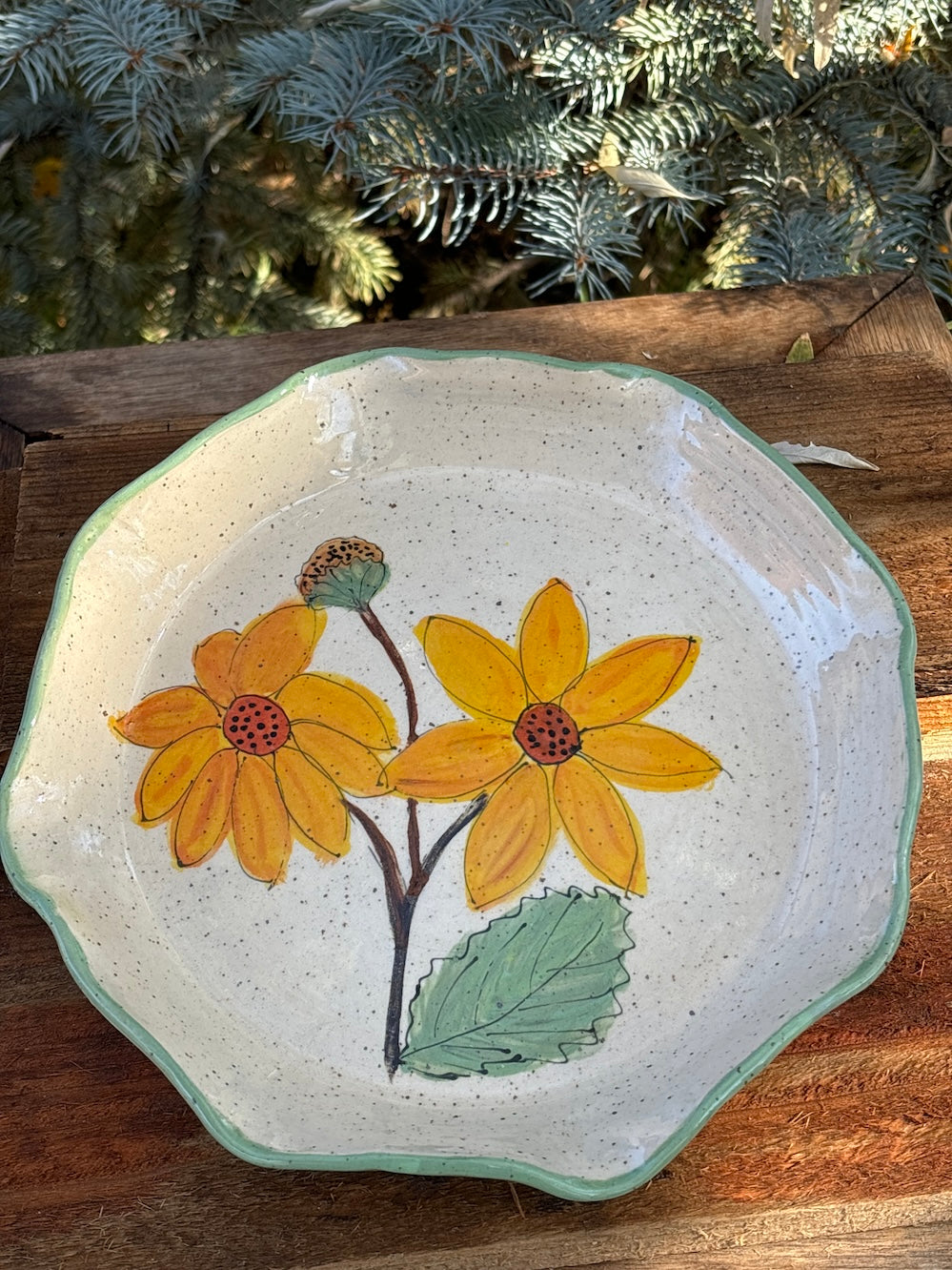 Sunflower pie plate