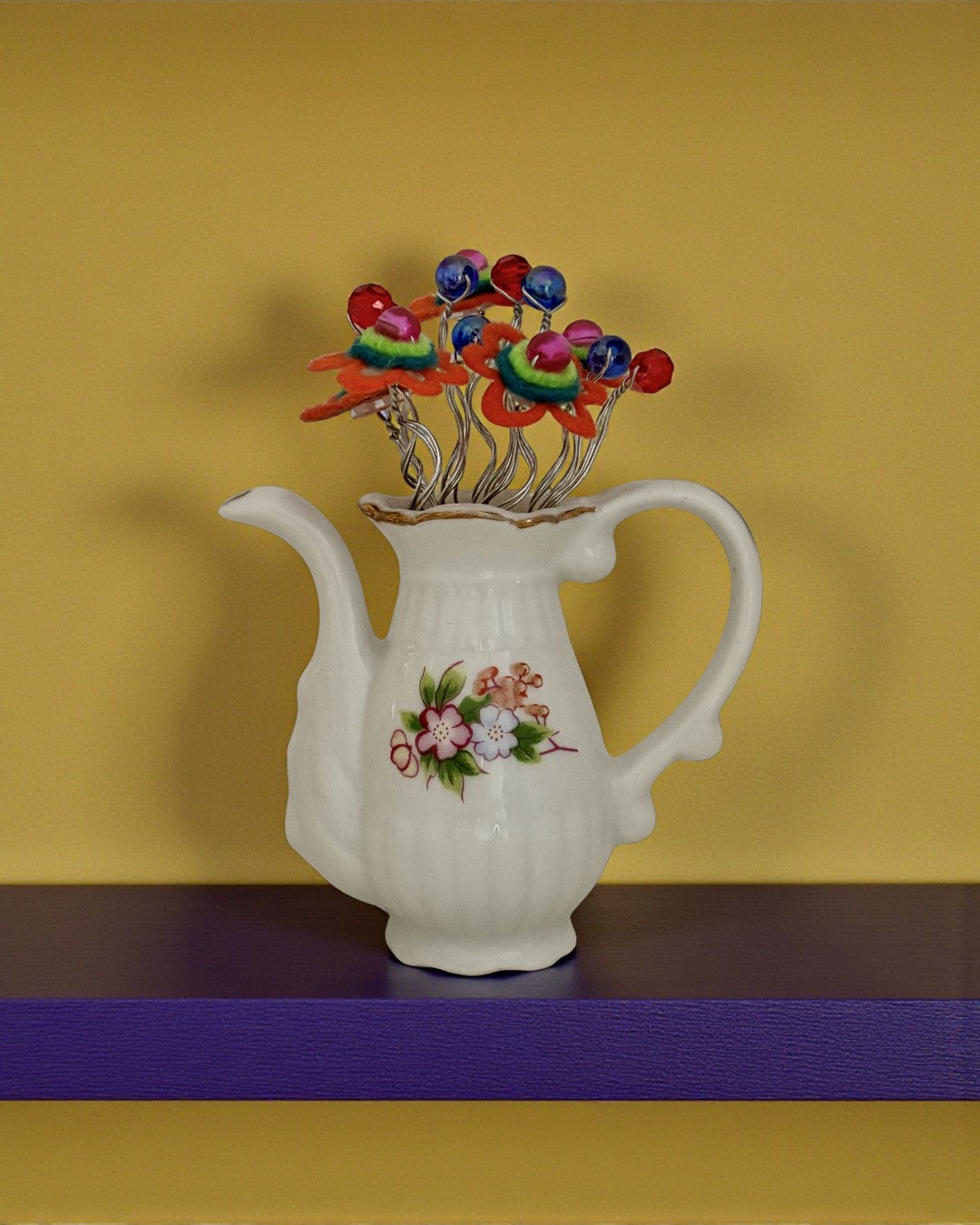 Tea Pitcher with 5 Orange Flowers