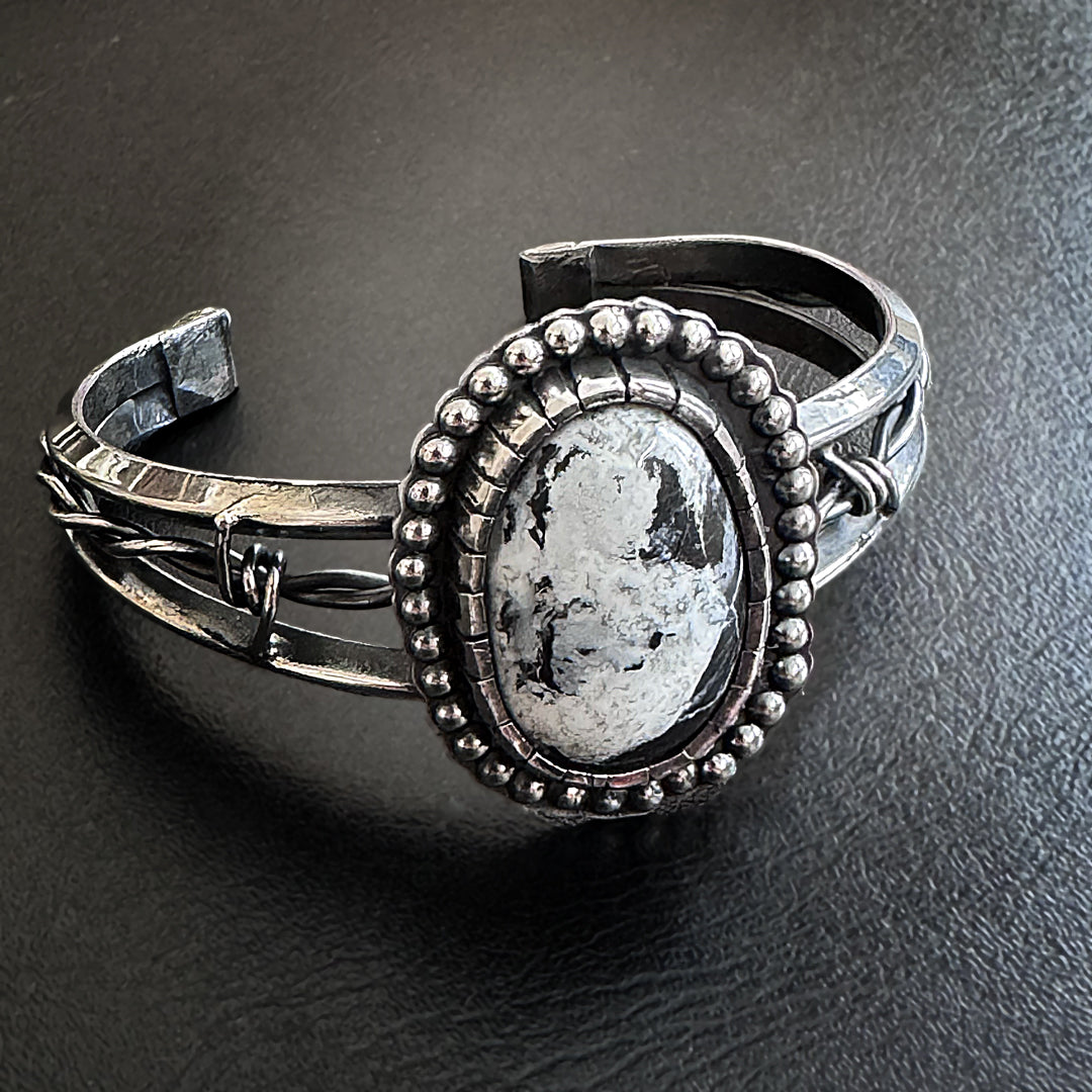 barbed wire cuff
