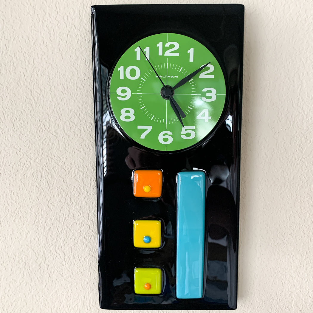 color combo 272 wall clock